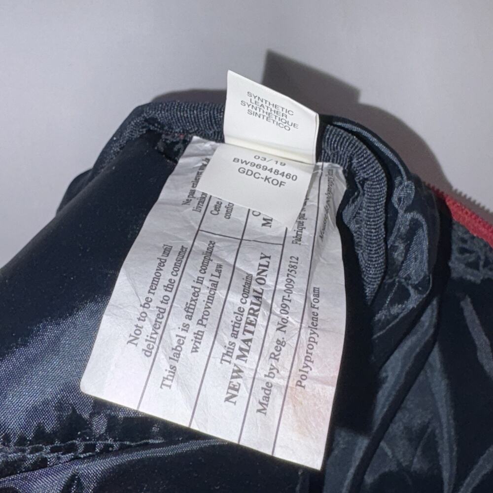 Vintage Red Tommy Hilfiger faux leather fanny pack belt bag - Picture 10 of 10